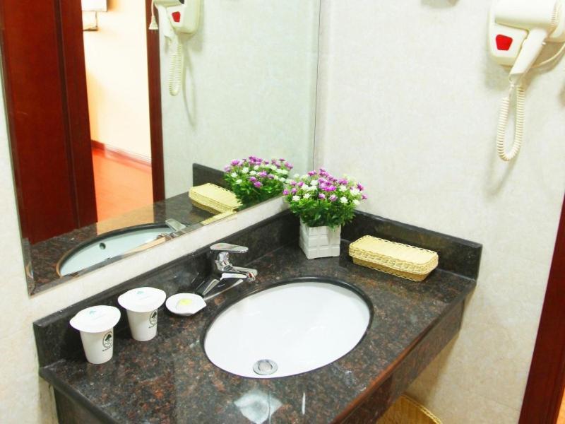 Greentree Inn Hebei Xingtai Shahe Jingguang Road Express Hotel מראה חיצוני תמונה
